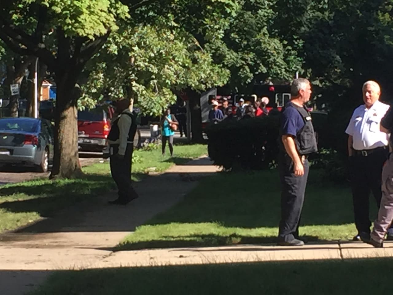 De acuerdo con las autoridades, la bebé de tres meses de edad, fue llevada en estado crítico al Hospital Infantil Comer y fue declarada muerta a las 2:40 am.