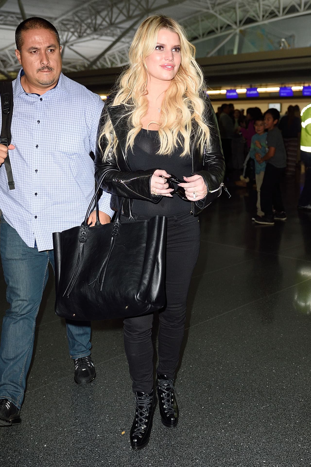 Pero algo en la figura de Jessica ha despertado las alarmas.