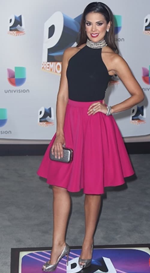 WOW.- Carolina Ramírez.