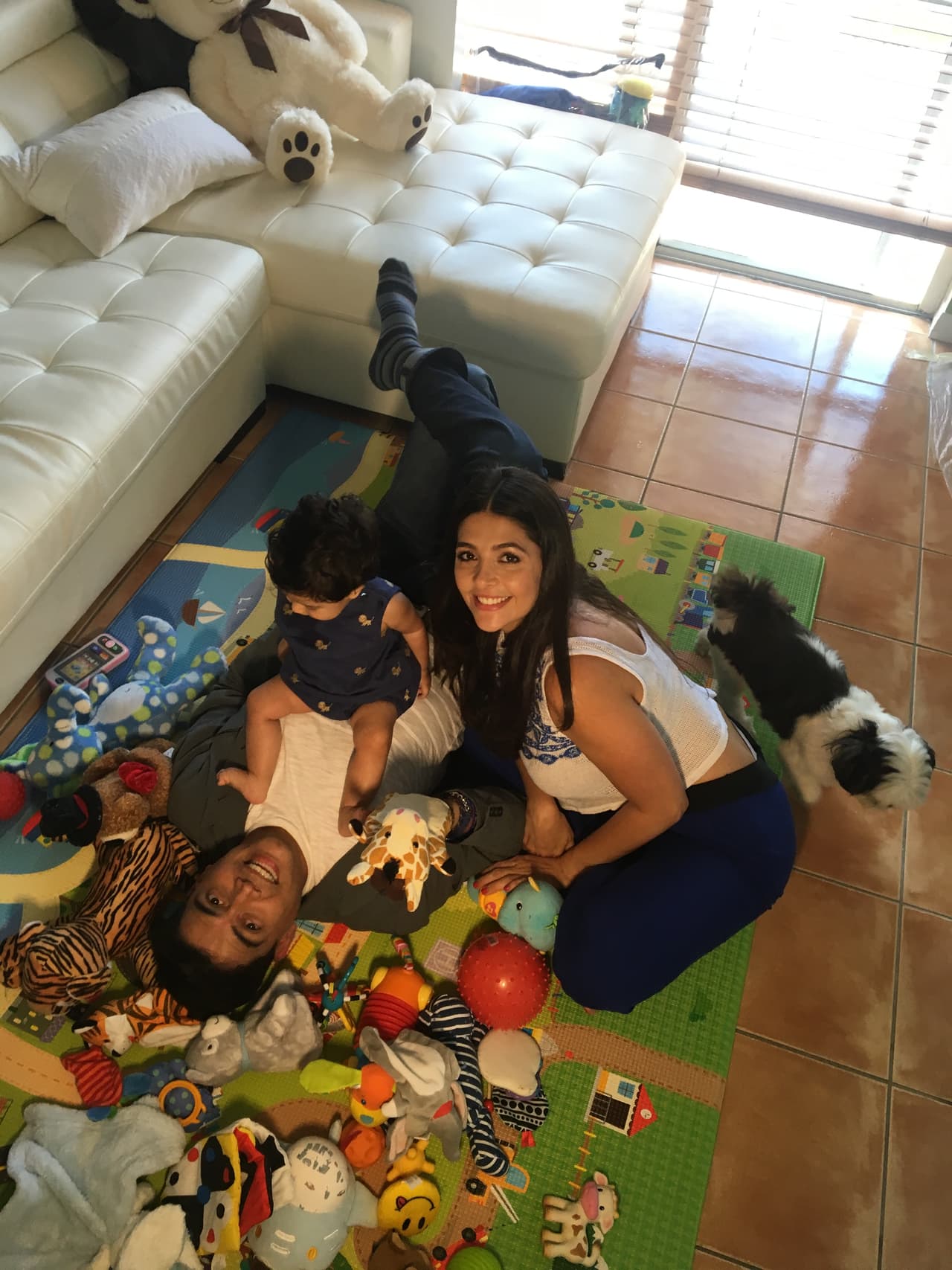 La casa de Orlando y Cecilia se ha llenado de felicidad desde la llegada de Joshua.