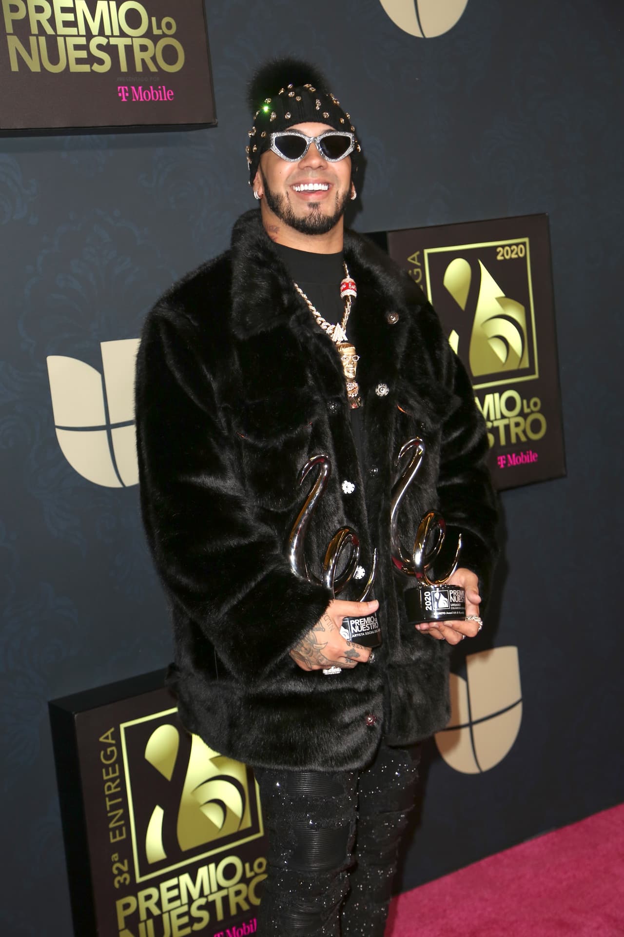 El premio Premio Lo Nuestro al Artista social del año fue para Anuel AA. El cantante también se llevó un galardón por Colaboración del año - Urbano con la canción 'Secreto', que cantó con Karol G.