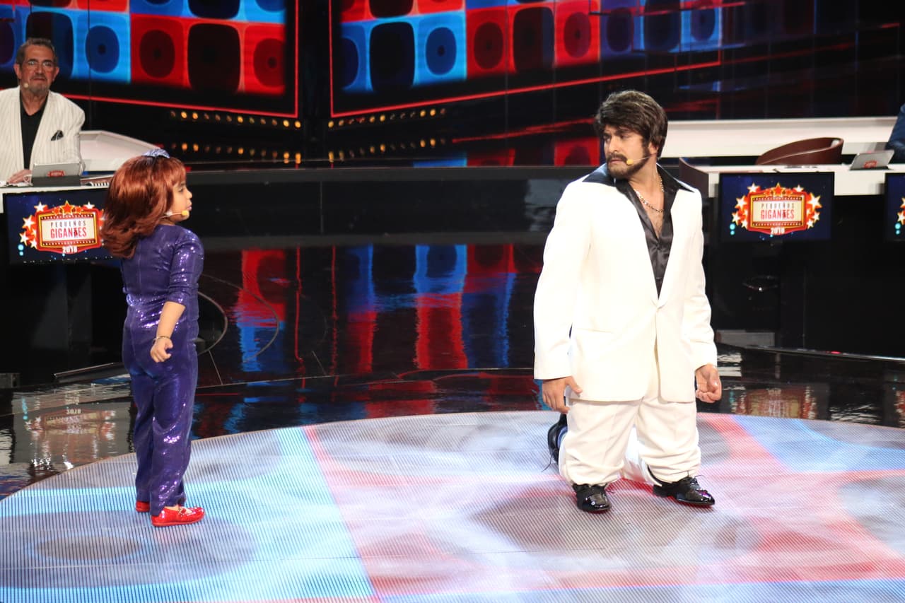 ¿Será que la pequeña trata así a Mateo?