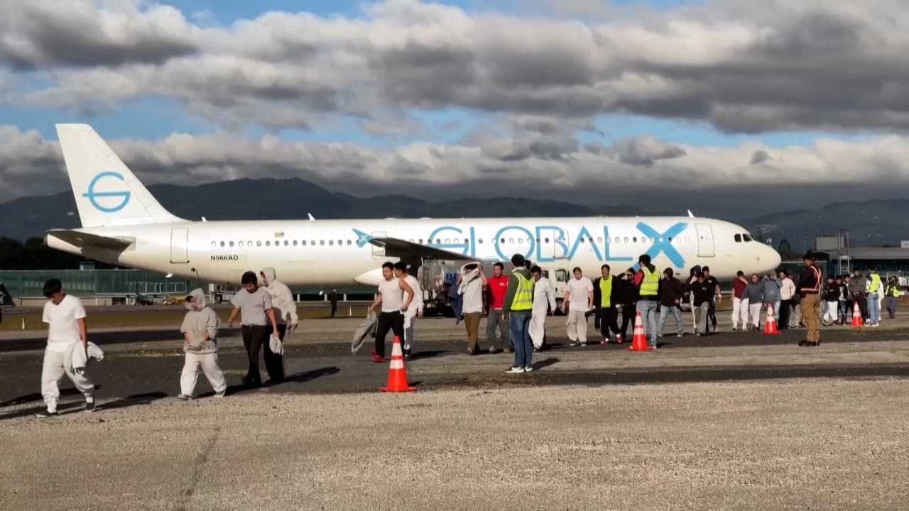 Aterrizan en Guatemala los últimos vuelos de deportación de 2025