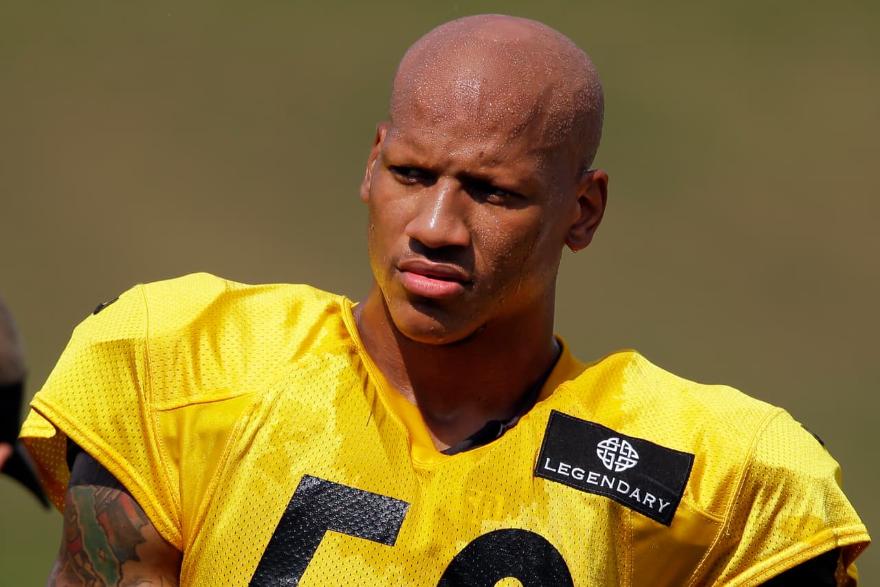 Ryan Shazier acudió al entrenamiento de los Steelers en silla de ruedas