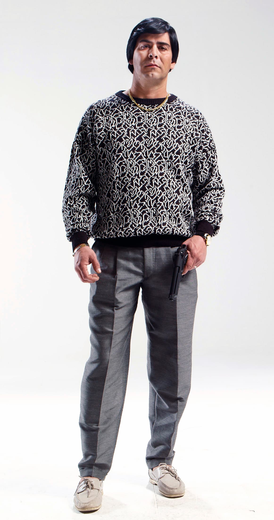 Junto a su hermano 'Ramón' (
<b>Rolf Petersen</b>) se convierte en el enemigo a muerte de 
<b><a href="http://www.univision.com/series/el-chapo/marco-de-la-o-es-joaquin-el-chapo-guzman-en-el-chapo" target="_blank">Joaquín 'El Chapo' Guzmán</a></b>.