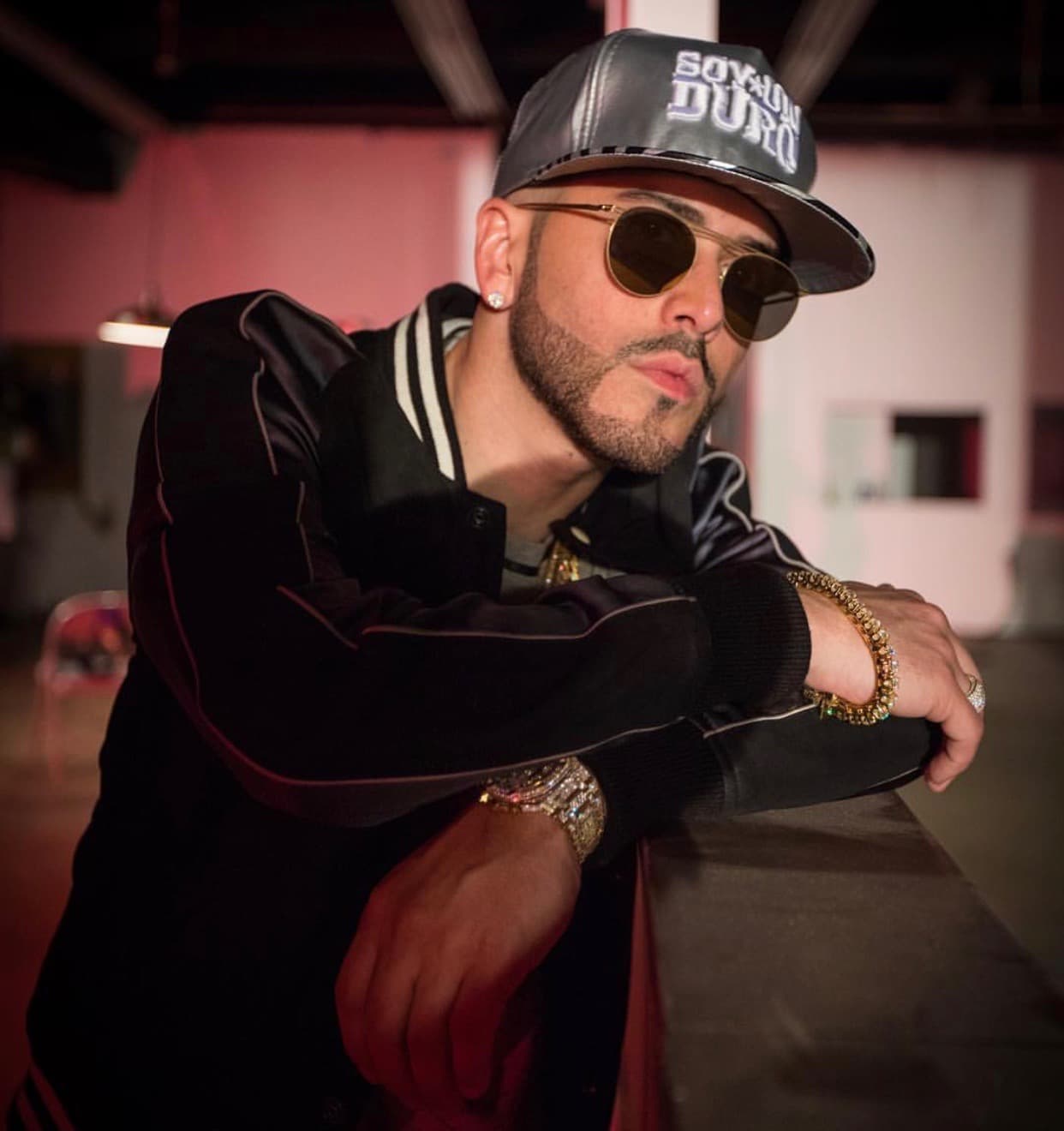 Para muchas mujeres el bello facial es muy atractivo.