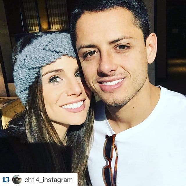 Guapetones frente a la lente.