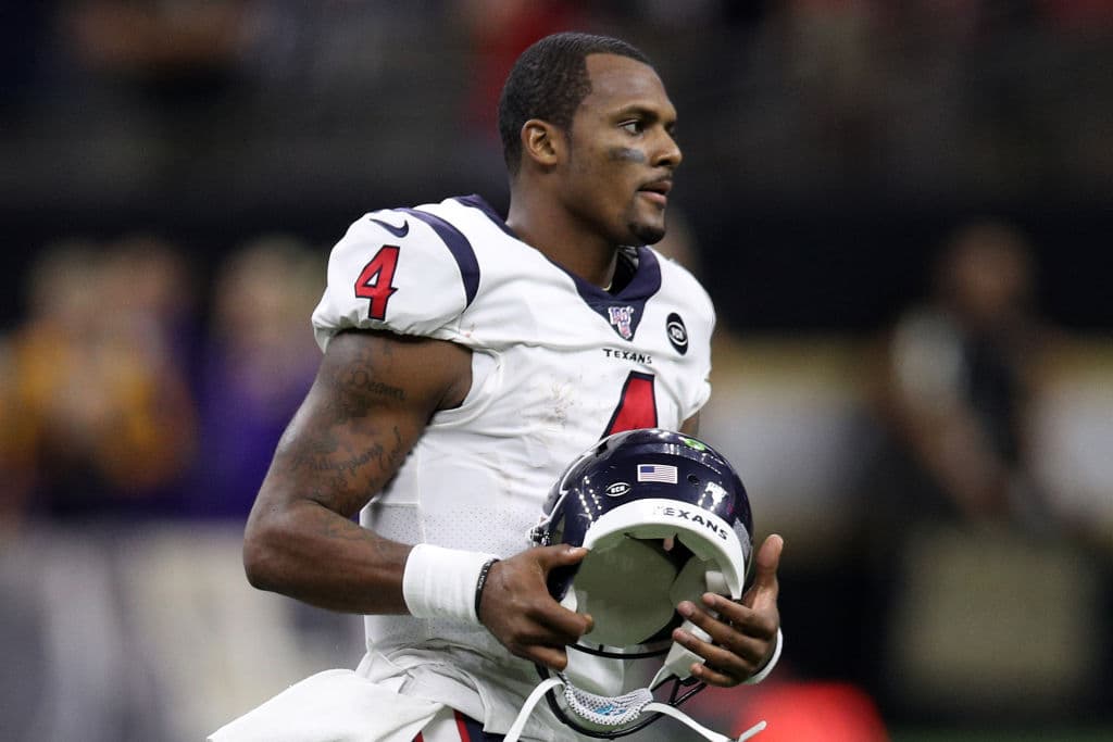 El jugador No. 4 de los Texans de Houston
<b>ha negado rotundamente haber actuado mal </b>y su abogado Rusty Hardin dijo el viernes que las acusaciones contra el mariscal de campo son "infundadas".
<br>