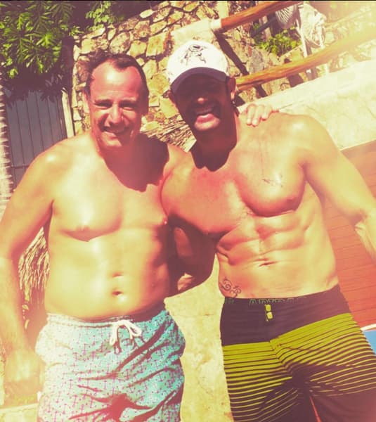 Él es Nacho, uno de sus primos consentidos.