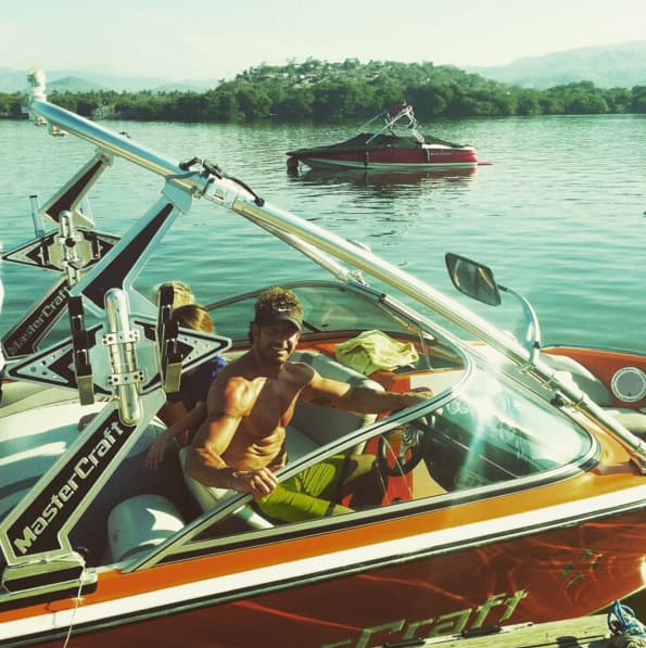 A Gabriel le encanta la adrenalina, por eso practica deportes extremos.