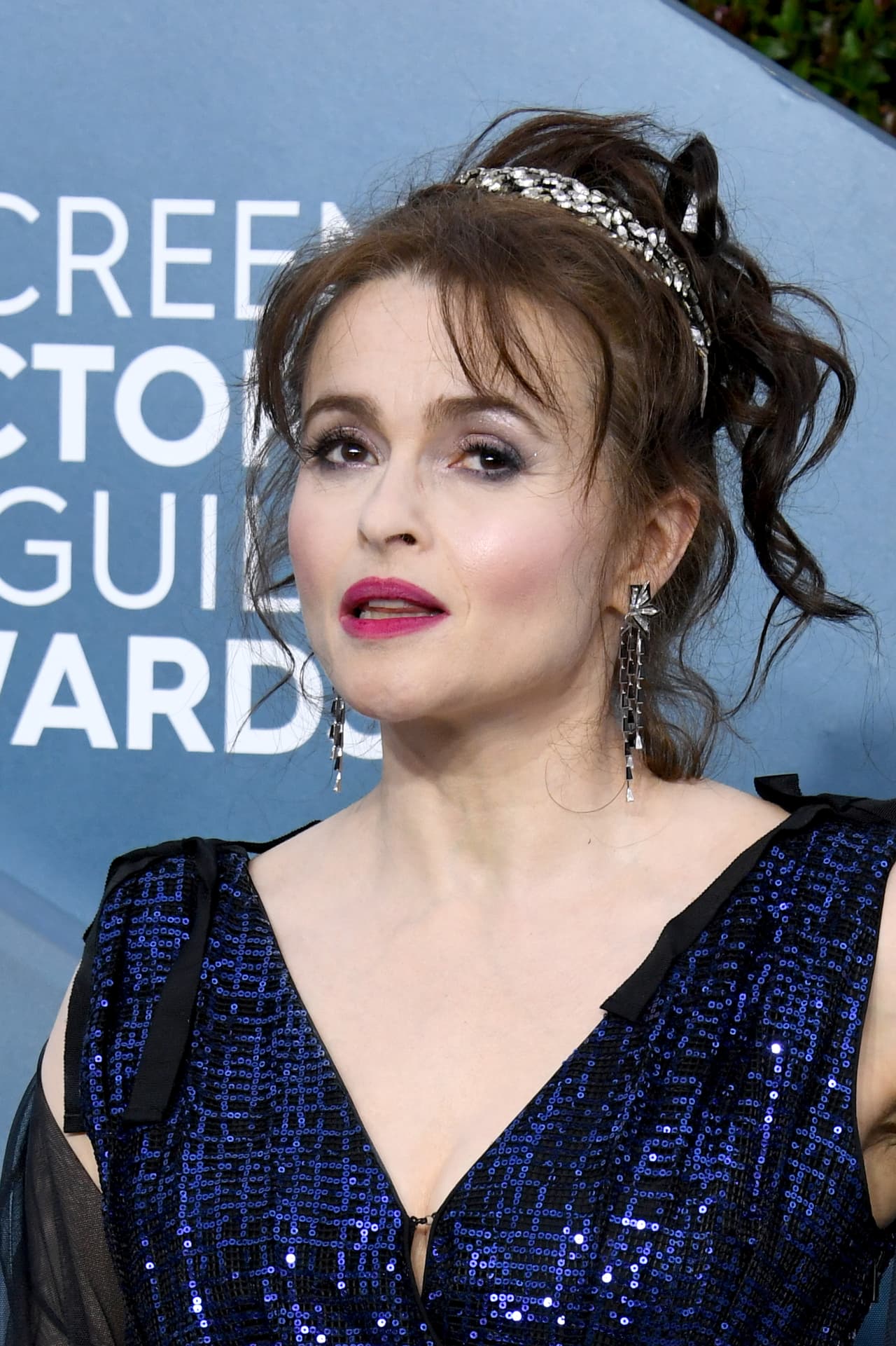 <b>Helena Bonham Carter </b>
<br>Luego de dar vida a la doctora Julia Hoffman, la ex pareja de Tim Burton ha agregado proyectos como ‘Enola Holmes’ (2020), ‘Alice in Wonderland’ (2016) y ‘The Crown’ a su larga lista de éxitos.