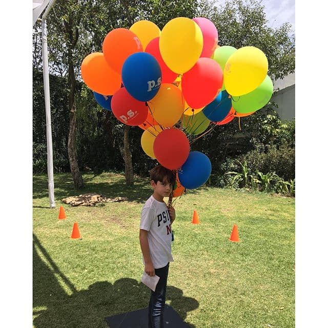 Y Santi lo puede constatar, pues el rey de la casa.