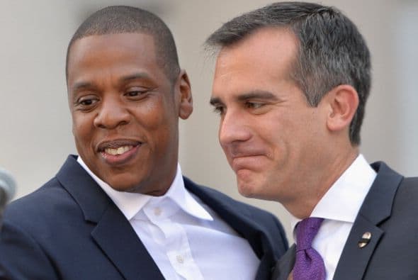 El festival , que comenzó en Filadelfia en 2012 y se acerca a la costa oeste , por primera vez, y de acuerdo con el alcalde angelino el evento inyectará millones a la economía de Los Ángeles. ¿Quieres saber más?: