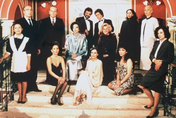 ¿Cómo olvidar la gran historia de Cuna de lobos? Sin lugar a dudas la familia más recordada de las telenovelas mexicanas por su nivel de maldad.