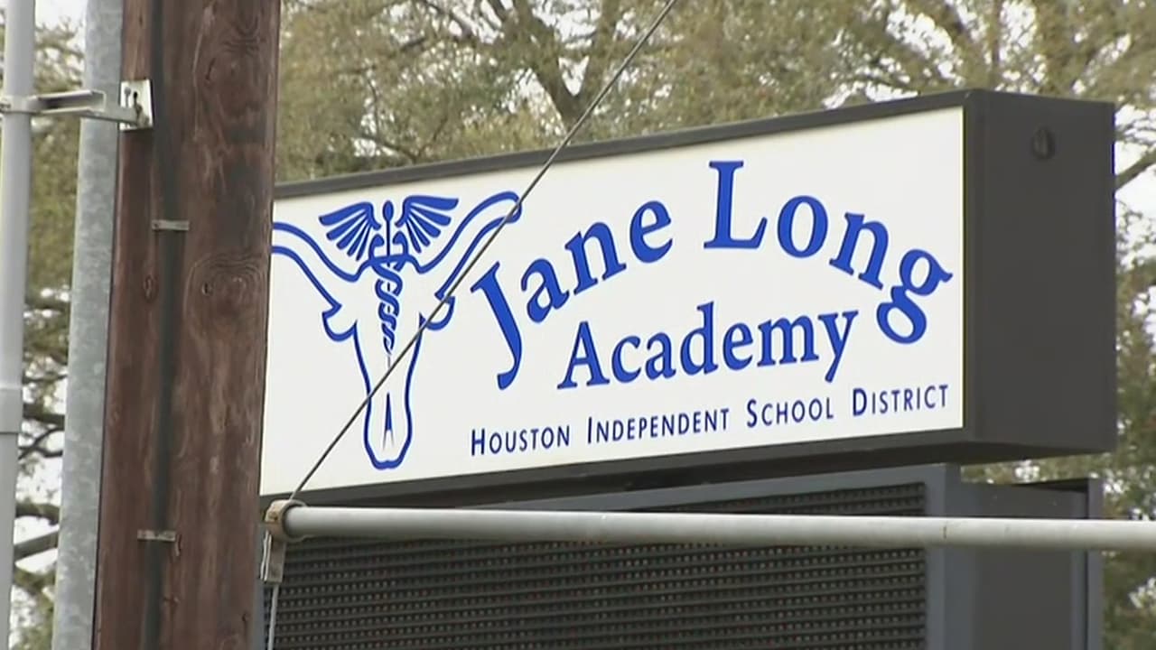 Muere el estudiante hispano de 14 años que fue apuñalado  por un compañero de escuela