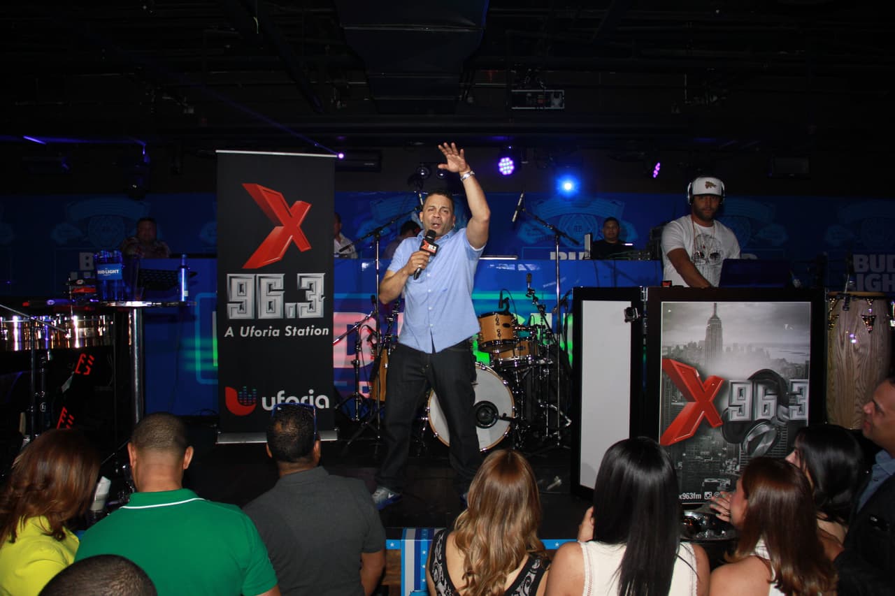 ¡La X lo hace de nuevo! El Bud Light Party feat. Don Miguelo y la comedia de Joel Santiago, Edgar "Tangana" Rivera, Imagine y Ruperto Vanderpool encendió Mamajuana Cafe Queens el martes 19 de abril.