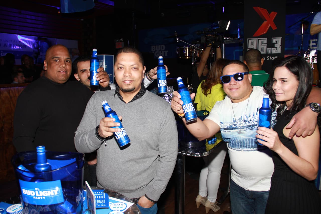 ¡La X lo hace de nuevo! El Bud Light Party feat. Don Miguelo y la comedia de Joel Santiago, Edgar "Tangana" Rivera, Imagine y Ruperto Vanderpool encendió Mamajuana Cafe Queens el martes 19 de abril.