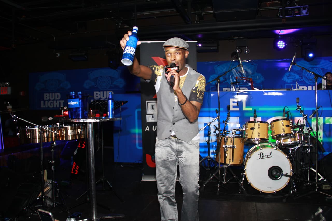 ¡La X lo hace de nuevo! El Bud Light Party feat. Don Miguelo y la comedia de Joel Santiago, Edgar "Tangana" Rivera, Imagine y Ruperto Vanderpool encendió Mamajuana Cafe Queens el martes 19 de abril.