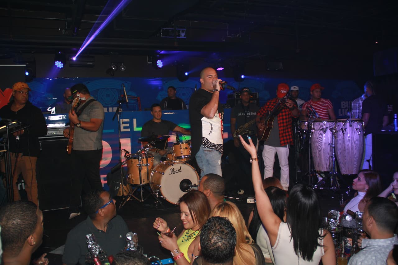 ¡La X lo hace de nuevo! El Bud Light Party feat. Don Miguelo y la comedia de Joel Santiago, Edgar "Tangana" Rivera, Imagine y Ruperto Vanderpool encendió Mamajuana Cafe Queens el martes 19 de abril.