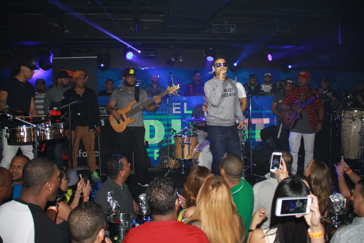 ¡La X lo hace de nuevo! El Bud Light Party feat. Don Miguelo y la comedia de Joel Santiago, Edgar "Tangana" Rivera, Imagine y Ruperto Vanderpool encendió Mamajuana Cafe Queens el martes 19 de abril.