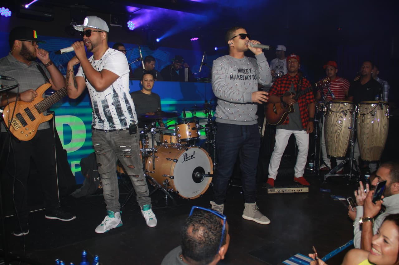 ¡La X lo hace de nuevo! El Bud Light Party feat. Don Miguelo y la comedia de Joel Santiago, Edgar "Tangana" Rivera, Imagine y Ruperto Vanderpool encendió Mamajuana Cafe Queens el martes 19 de abril.