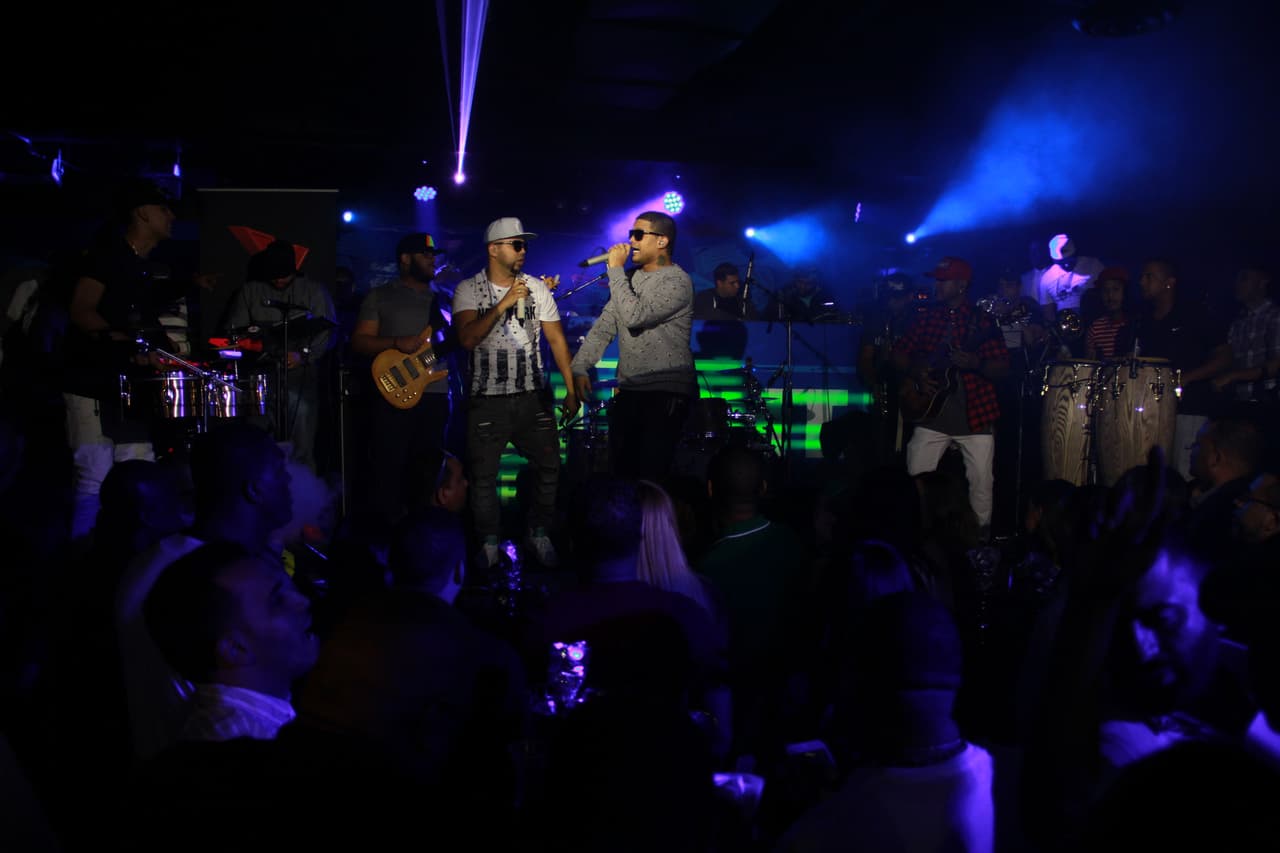 ¡La X lo hace de nuevo! El Bud Light Party feat. Don Miguelo y la comedia de Joel Santiago, Edgar "Tangana" Rivera, Imagine y Ruperto Vanderpool encendió Mamajuana Cafe Queens el martes 19 de abril.