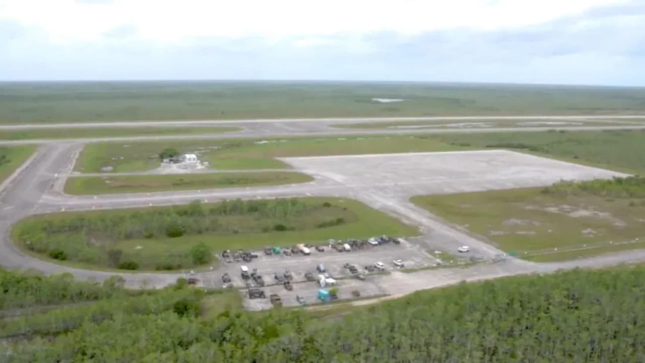 “Ya mucha gente tiene miedo”: genera indignación la propuesta del Alcatraz de los Caimanes para inmigrantes en Florida