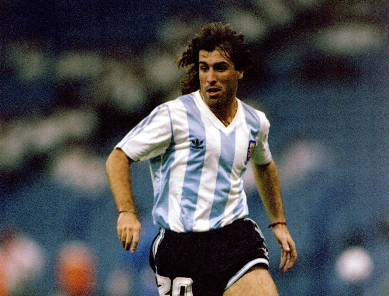 Leonardo Rodríguez llegó a México para enfundarse en la playera del América, aunque su paso no fue muy largo con las Águilas.