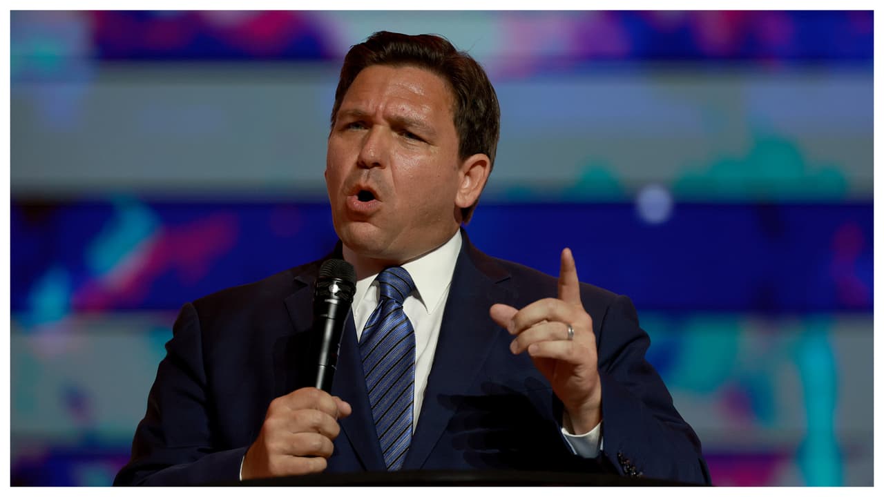 DeSantis presenta queja contra restaurante de Wynwood por show de Drag Queens en presencia de niños