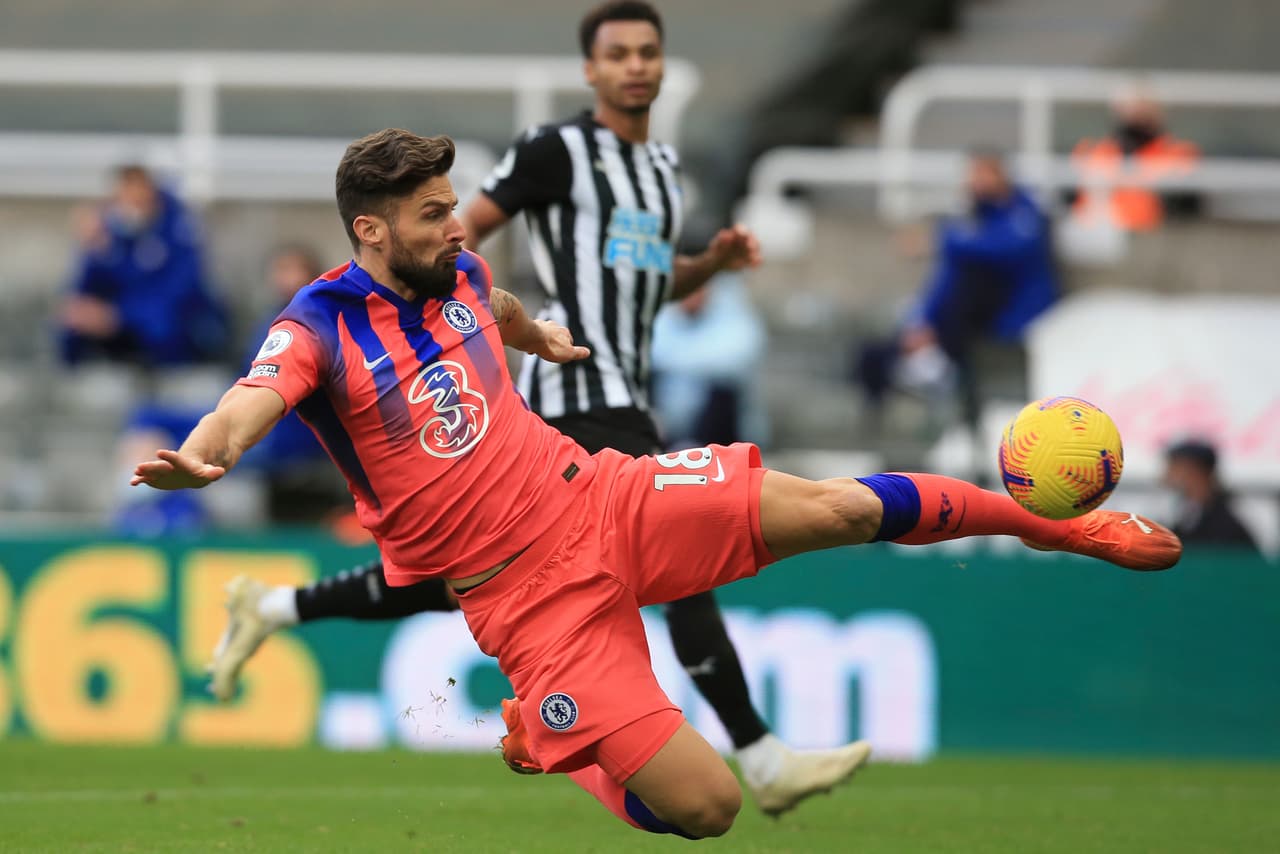 Chelsea visitó y derrotó a Newcastle 0-2. Con un autogol de Federico Fernández (10’) y un tanto de Tammy Abraham (65’) los de Lampard sumaron y llegaron a 18 unidades.