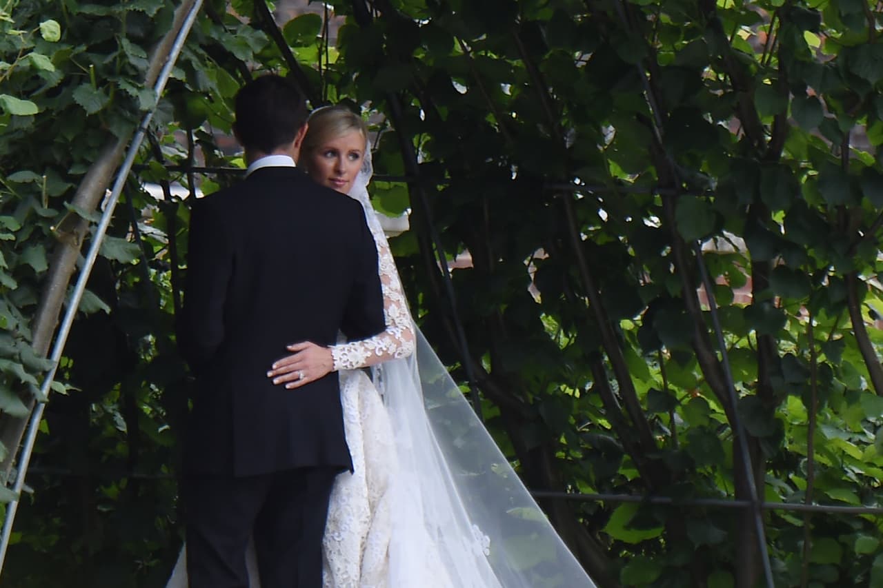 Estas son fotos de su encantadora boda con James Rothschild.