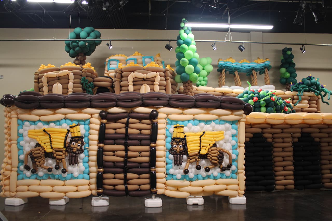 Jeremy Telford se está tomando un tiempo libre para planear su próximo gran proyecto: ¡las madrigueras de los 'hobbits' de la trilogía 'Lord of the Rings'!