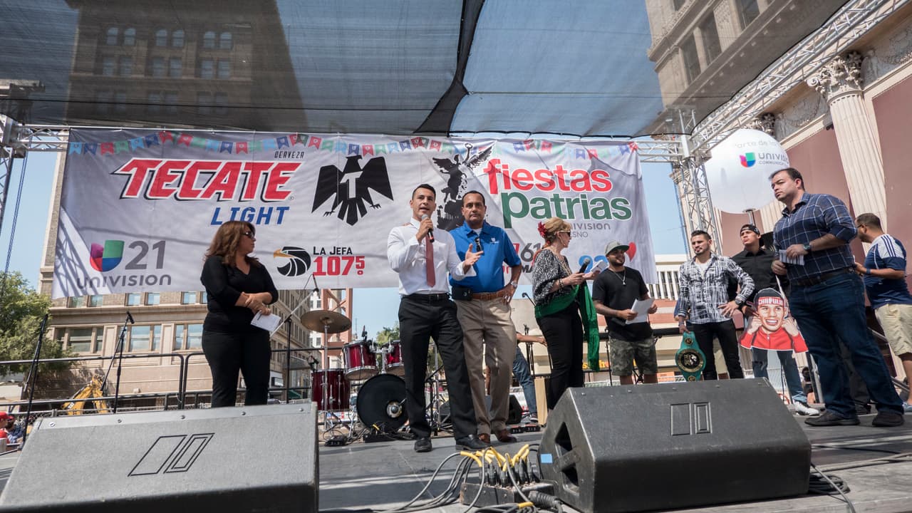 La celebracion de Independencia en el Fulton Mall