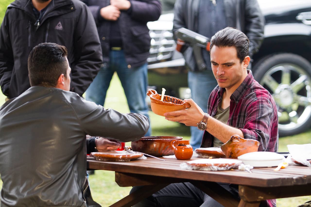 En el cuartel de los Lucio, Roberto, el ex novio de Olivia, comenzó a tener problemas con sus nuevos compañeros.