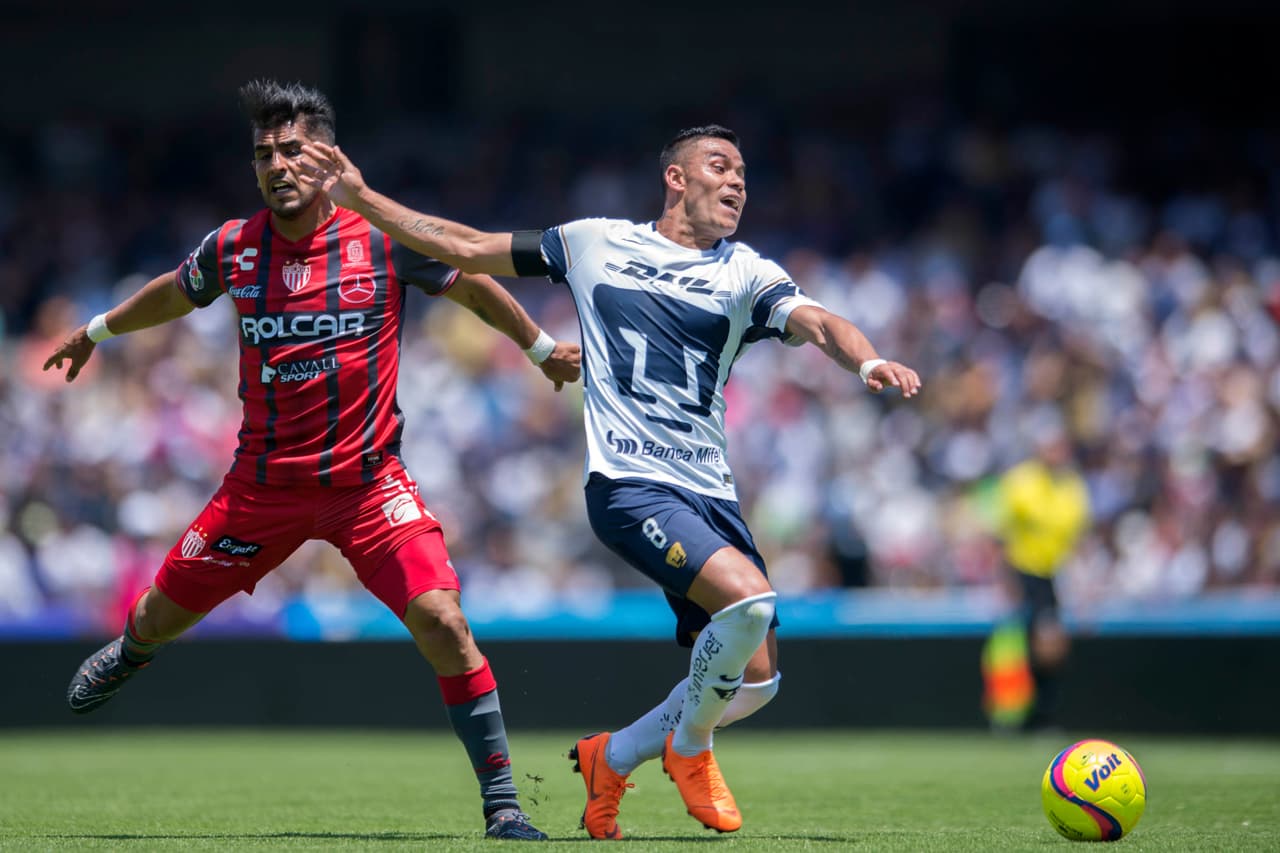 Los Pumas arrancaron el juego con la intensidad que su afición siempre espera. Se volcaron al ataque y tuvieron su recompensa temprano en el encuentro.