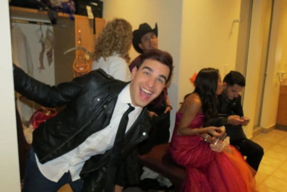 Todos los chicos sonreían y compartían felices sus historias y sueños. ¿Quién destacaría más?