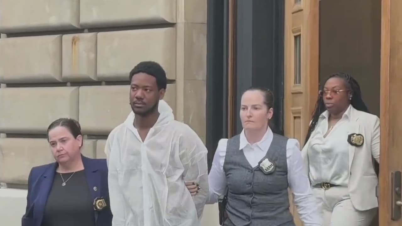 Arrestan en el Bronx a sospechoso de violación y robo contra mujer de 36 años