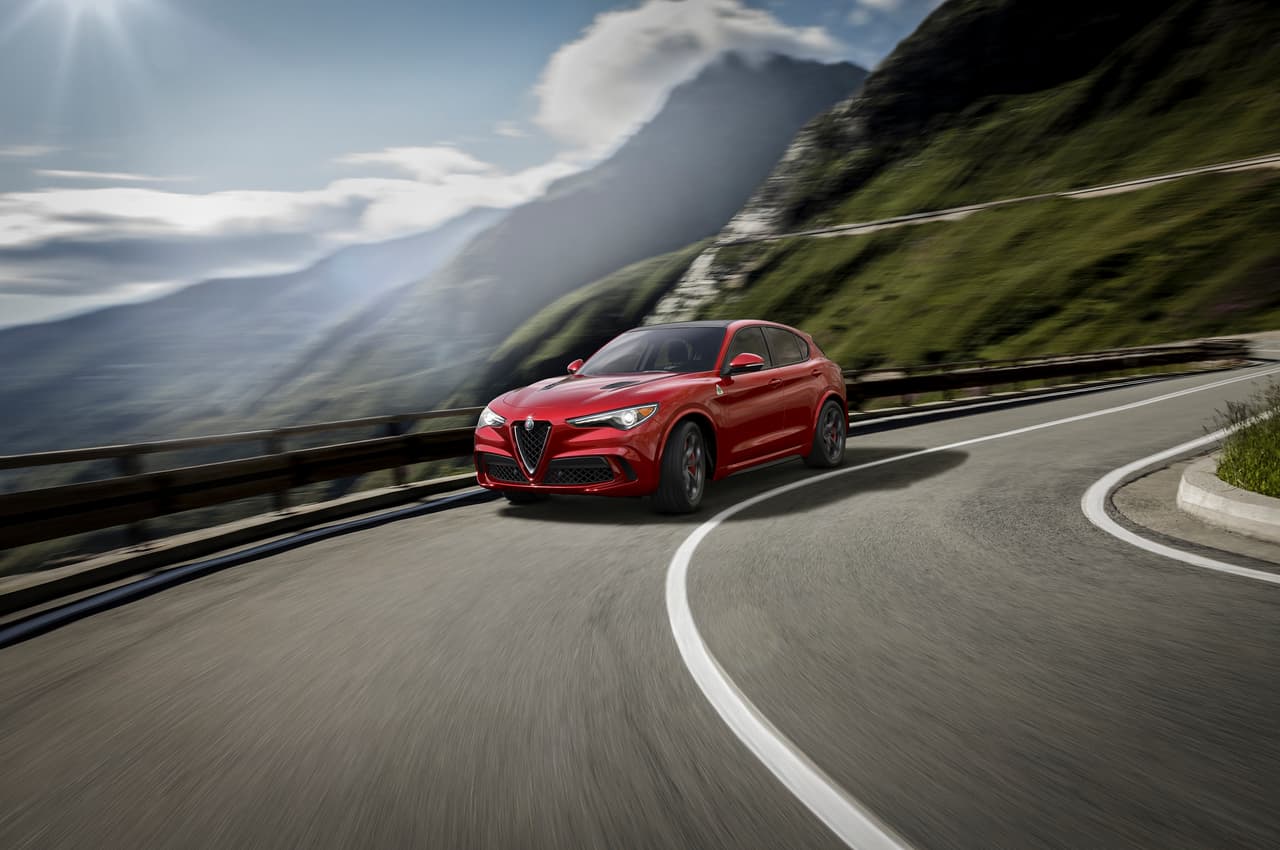 2018 Alfa Romeo Stelvio Quadrifoglio