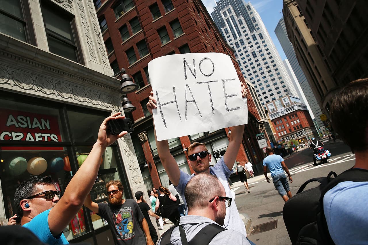 Amnistía Internacional: Trump promueve políticas que incentivan el odio, al igual que Putin, Maduro y Duterte