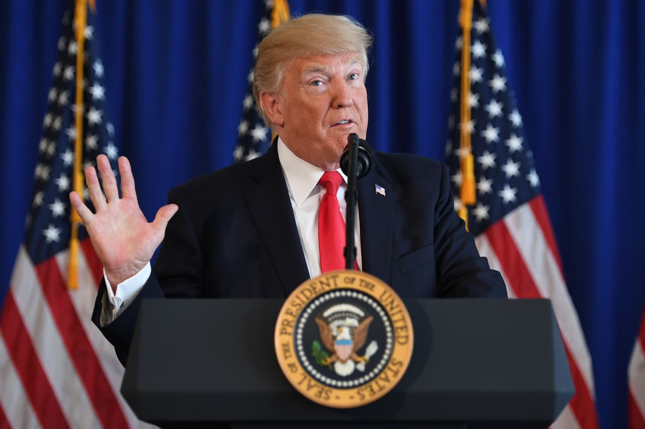 Dos semanas antes de Harvey, Trump revirtió normas de construcción para disminuir el impacto de las inundaciones