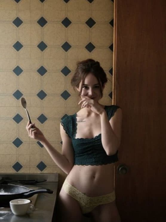 <b><a href="http://www.univision.com/temas/camila-sodi">Camila</a></b> es muy pícara, aquí demuestra una sonrisa traviesa.