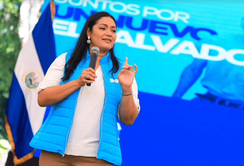 La polémica reelección de Bukele convierte a Claudia Rodríguez en la primera presidenta de El Salvador: ¿quién es?