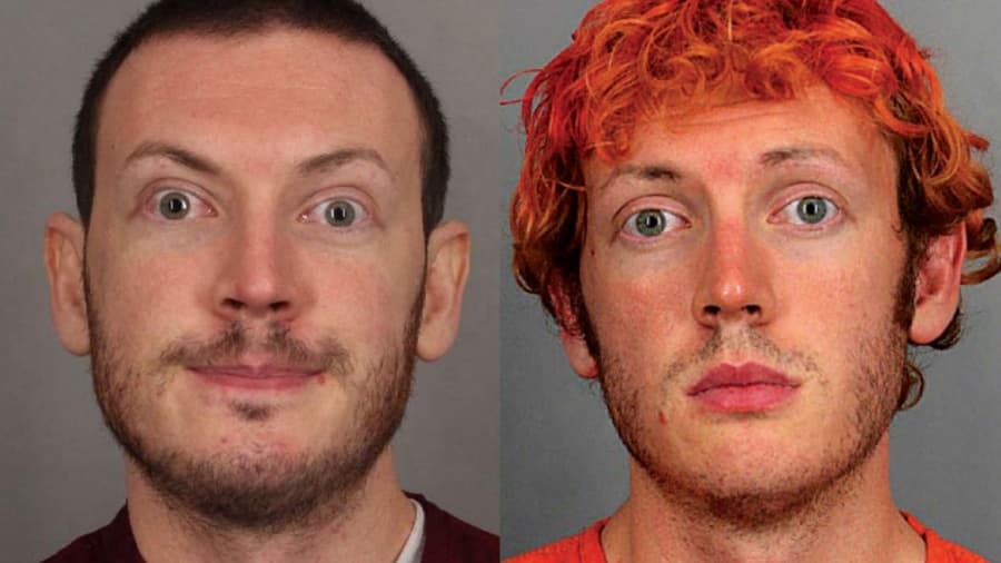 James Holmes, 29 años.
<br>20 de julio de 2012.
<br>Aurora, Colorado.
<br>Víctimas: 12 muertos y 70 heridos.
<br>Arrestado y sentenciado a 12 cadenas perpetuas.
<br>Móvil: Problemas de salud mental.