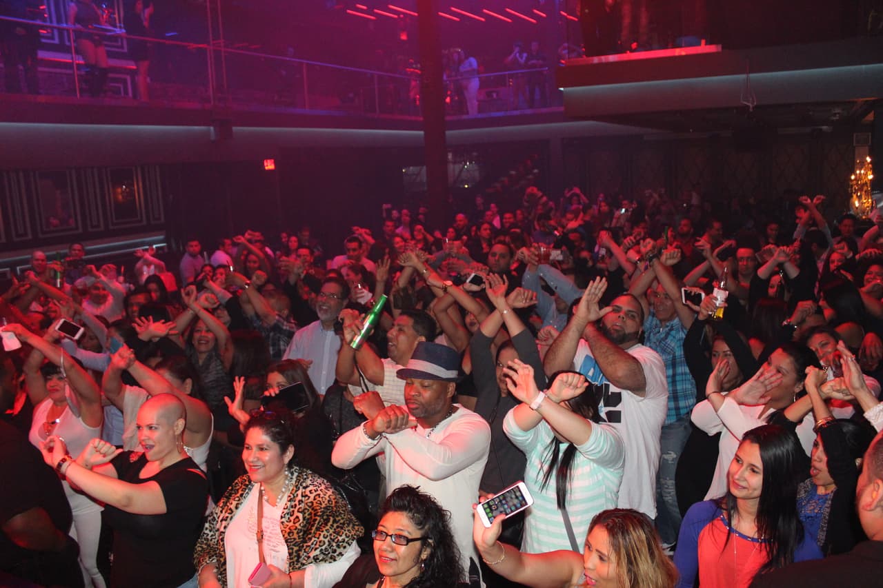 Los fans de La X se gozaron cada segundo de nuestro concierto exclusivo con El Torito y J Alvarez, El Cuerno Party.