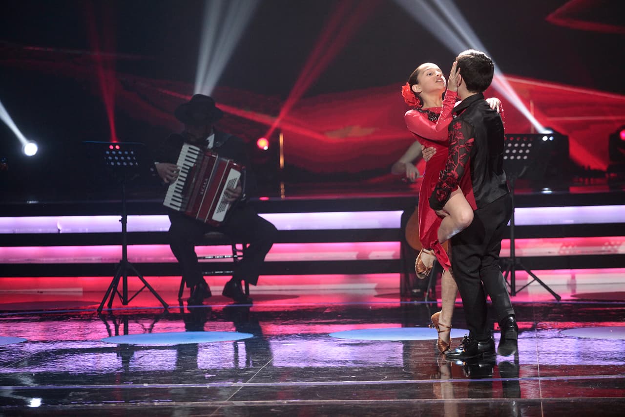 La siguiente ejecución de los bailarines de 'Giovani y los Sacachispas' también impactó.