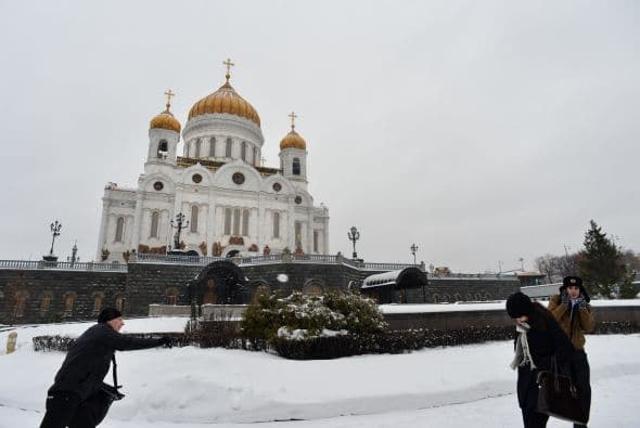 Siete personas han fallecido por congelación e hipotermia en las últimas 24 horas en Rusia, con lo que ascienden ya a 135 las víctimas mortales a causa de la ola de frío polar, informaron fuentes sanitarias.