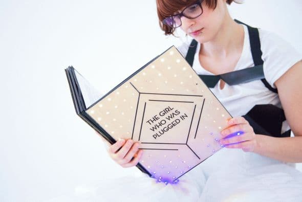 Inventan libro que nos permite sentir las emociones de los personajes