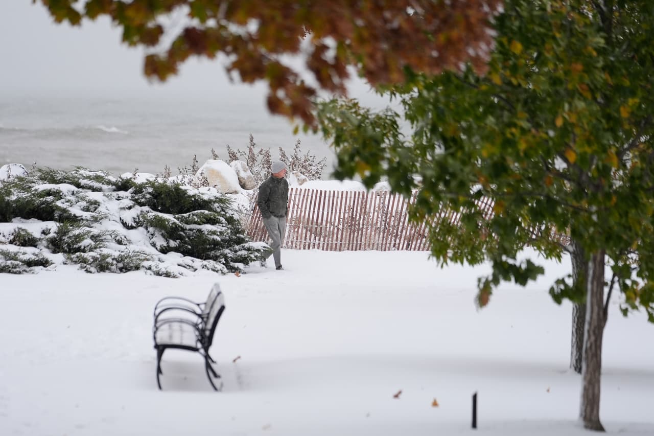 Cerca del lago Michigan fue donde se registraron más acumulados de nieve.
