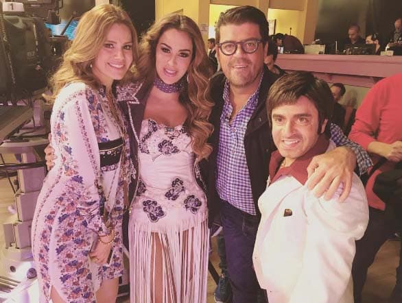 Ninel Conde nos pusó a bailar con su música.