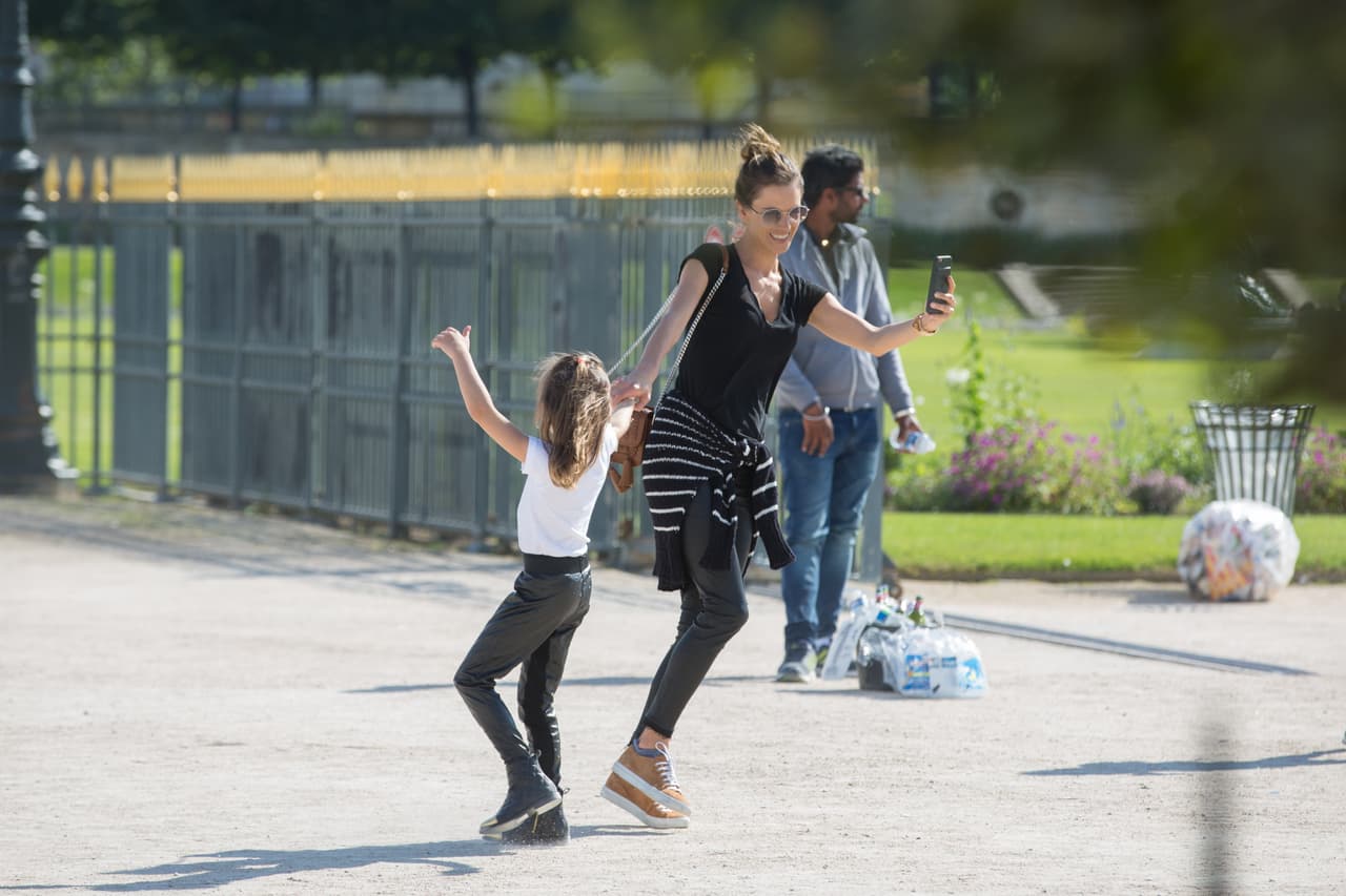 Al salir del museo se dirigieron al Jardín de las Tullerías.
